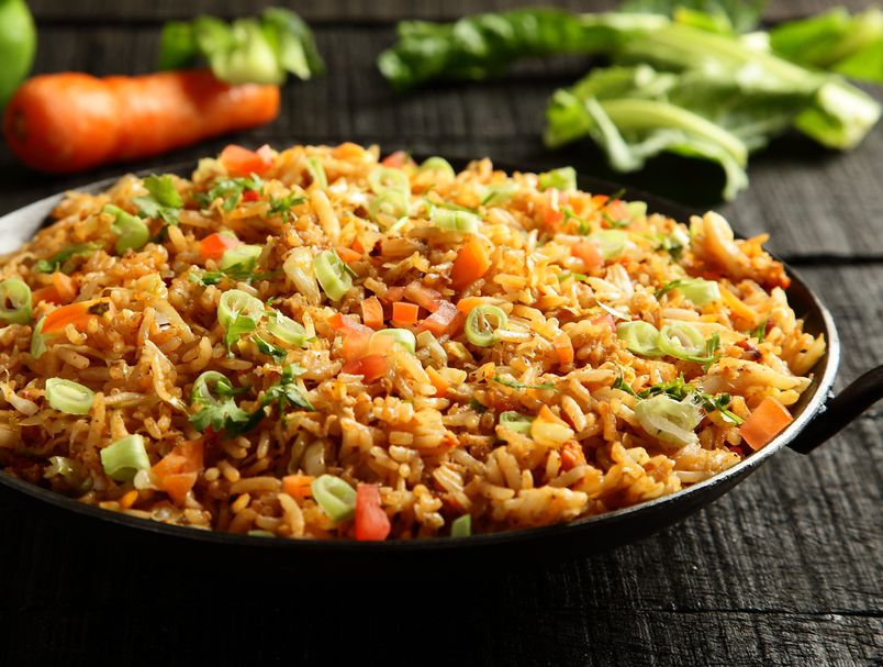 Пржен ориз: Лесен рецепт за вкусен ручек кој ќе биде готов за помалку од 10 минути