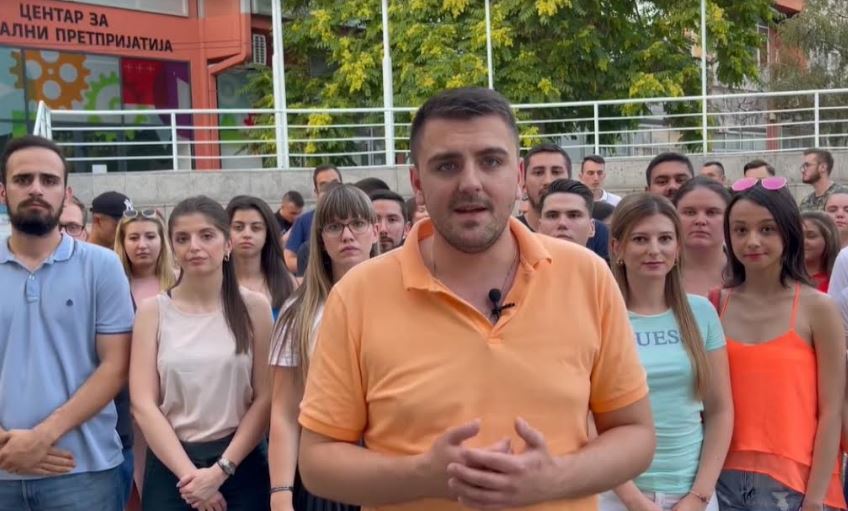 Попов: Караванот „Иднина за сите во Македонија“ ќе допринесе за изработка на една сеопфатна младинска програма насочена кон младите луѓе