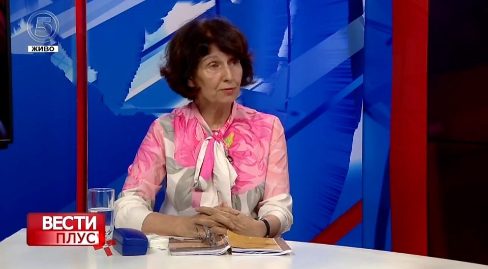 Силјановска Давкова: Оставките на министрите на ДУИ се само политички маневар, се знае како се поднесува оставка преку премиерот до Собранието
