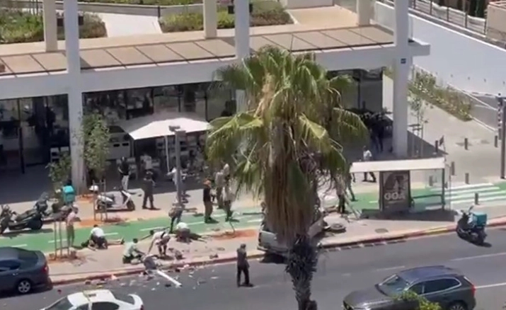 Хамас: Нападот во Тел Авив е одмазда за израелската операција на Западниот брег