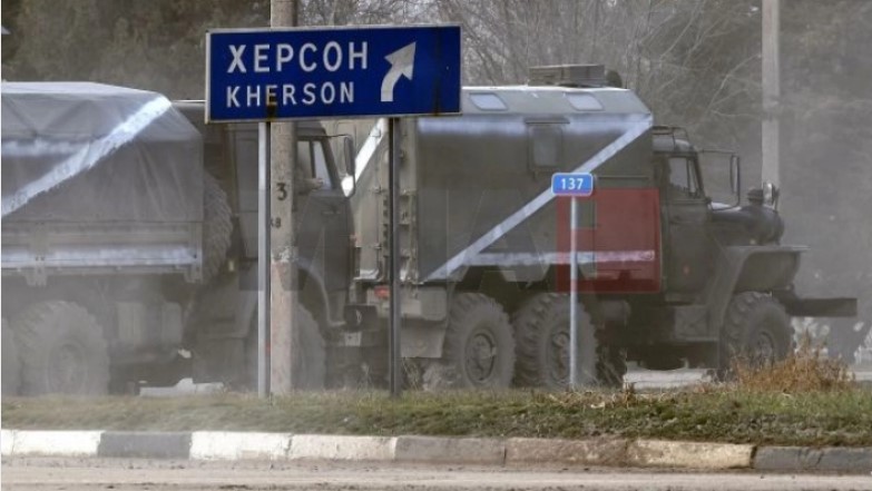 Болница оштетена во руското гранатирање во регионот Херсон