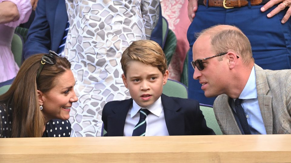 Принцот Џорџ ја прекинува традицијата на кралското семејство која трае повеќе од 100 години