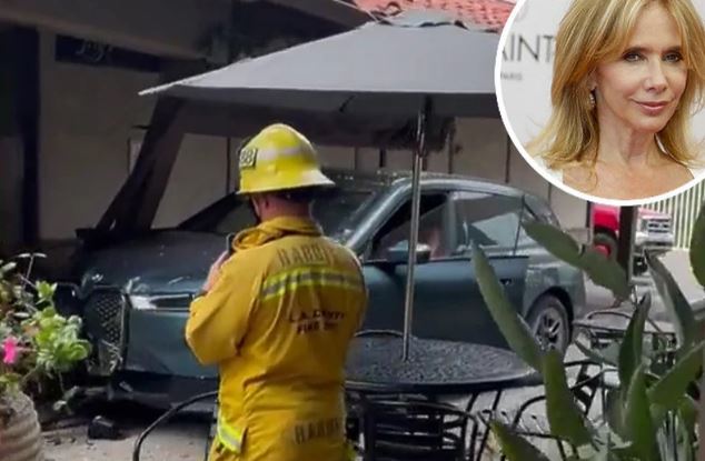 ВИДЕО: Позната актерка со автомобил влета во трговски центар