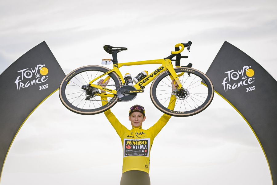 Јонас Вингегор ја одбрани титулата на Тур де Франс