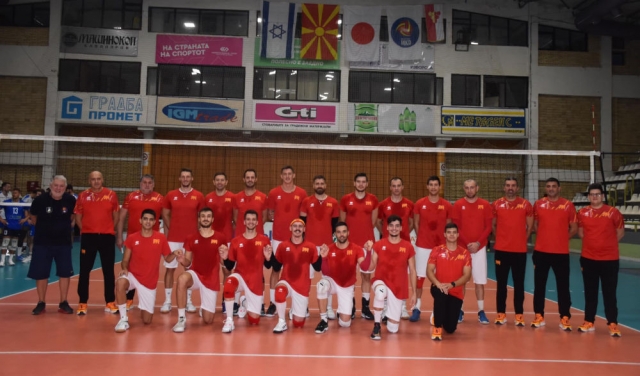 Македонските одбојкари загубија од Јапонија