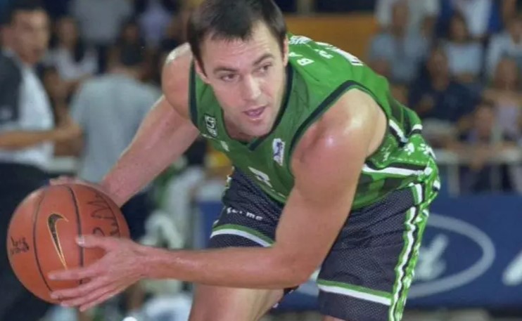 Почина познатиот руски кошаркар Сергеј Бабков