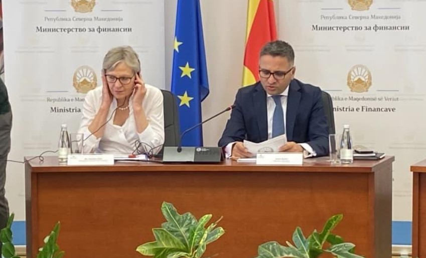 Димитриеска Кочоска до Бесими: Потпишувањето на 100 милиони евра кредит за ЕСМ не е за прес-конференции, туку најголем пораз кој до сега се има случено