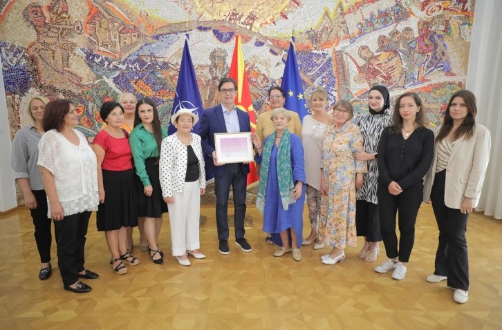 Пендаровски се сретна со претставнички на Националниот совет за родова рамноправност