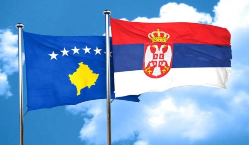 Пратеници од Европа и од САД бараат нов пристап во политиката кон Косово и Србија