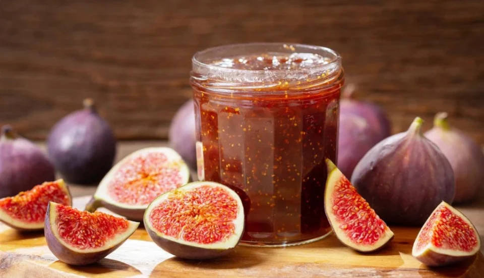 Домашно е најдобро: Традиционален рецепт за џем од смокви кој лесно се прави!