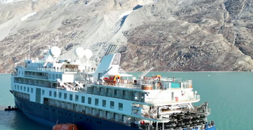 Ковид меѓу патниците на насуканиот брод на Гренланд
