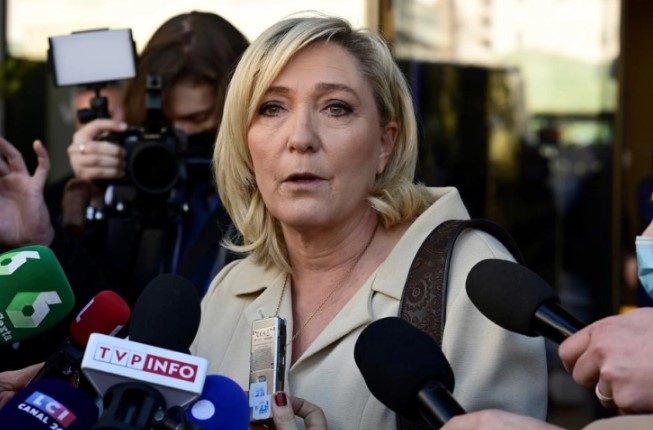 Обвинителството во Париз бара повторно судење за Марин Ле Пен за злоупотреба на фондовите на ЕУ