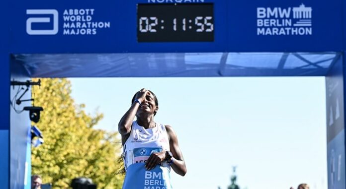 Атлетичарка од Етиопија за две минути го подобри светскиот рекорд во маратон