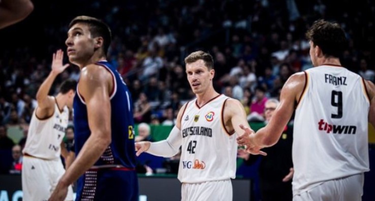 По победа над Србија: Германците првпат станаа светски шампиони во кошарка