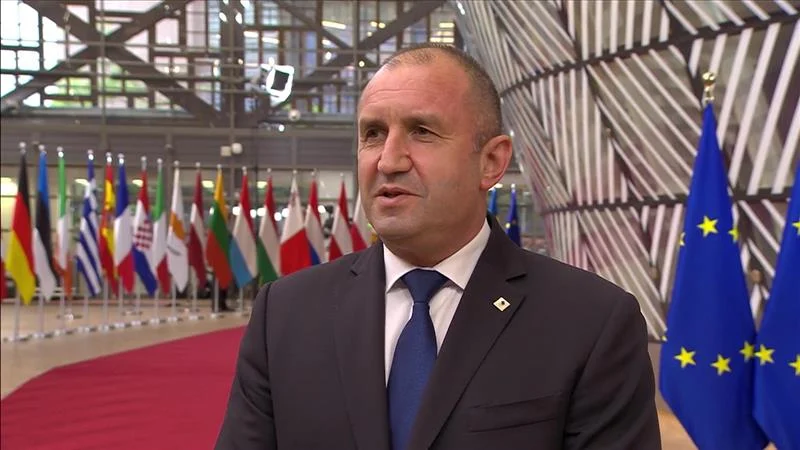Радев: Овие европски, а не бугарски барања јасно кажуваат дека РСМ мора да го измени својот Устав