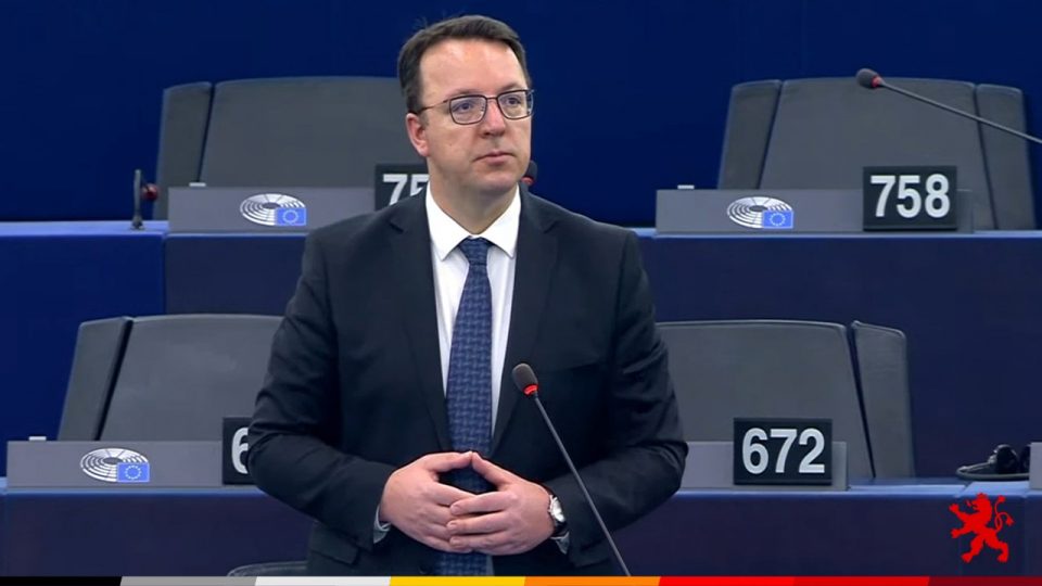 Николоски го поддржа извештајот на Совет на Европа за злоупотреба на прислушкувањето и следењето, Македонија не даде кредибилен демант дека власта не ја прислушува опозицијата