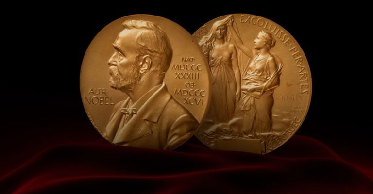ВИДЕО: Доделена Нобеловата награда за медицина: добитниците развија вакцина против ковид
