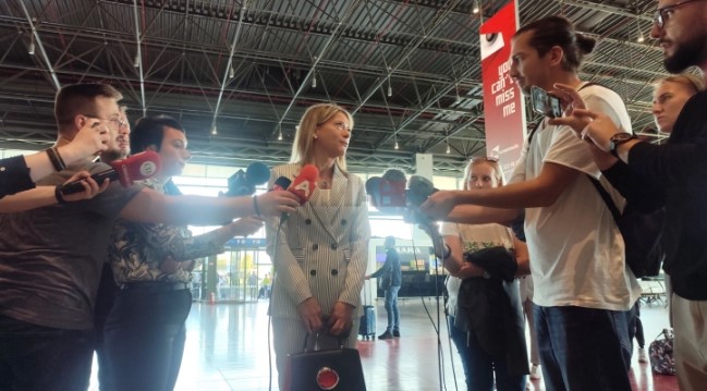 Граѓаните да ги користат летовите за евакуација од Израел, апелира црногорската амбасадорка Петровиќ