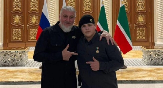 Кадиров го одликува својот 15-годишен син