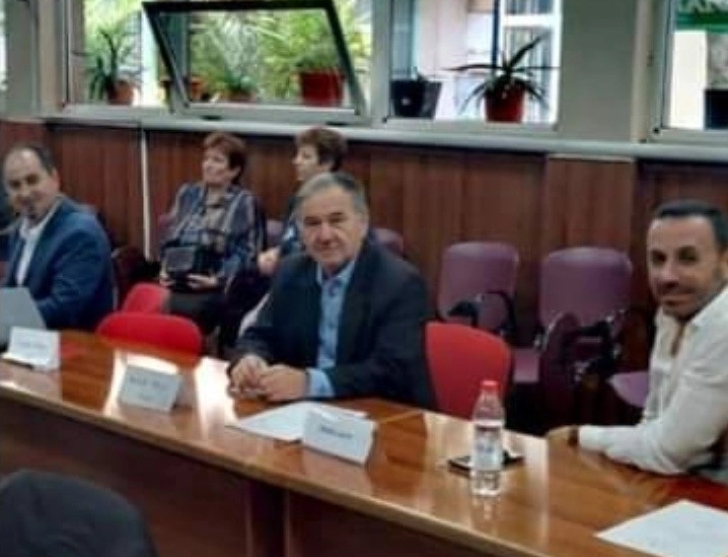 Македонците со тројца претставници во Советот на округот Корча