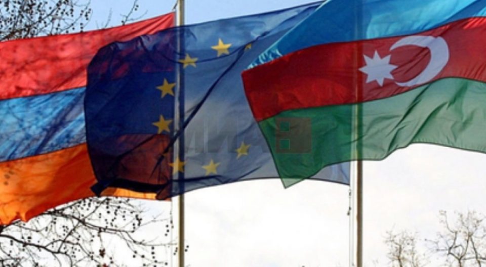 „Еурактив“: Ерменија и Азербејџан ја понижија европската дипломатија