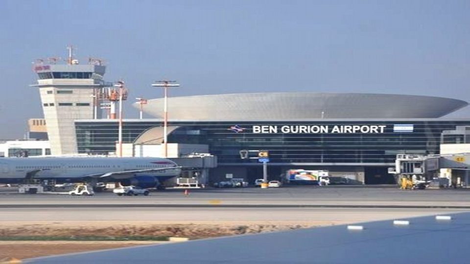 ВИДЕО: Хаос на аеродромот во Тел Авив, ракета падна во близина