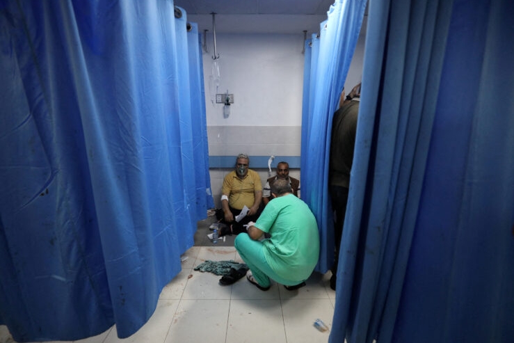 СЗО: Речиси две третини од здравствените установи во Газа запреа со работа