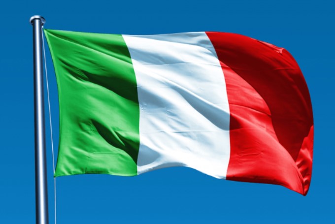 Италија воведува гранични контроли со Словенија поради зголемена закана од тероризам