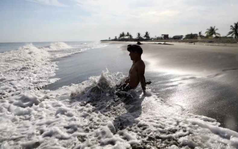 ОН: Ел Нињо ќе трае до 2024 година, обилните врнежи ќе ја зафатат Јужна Америка