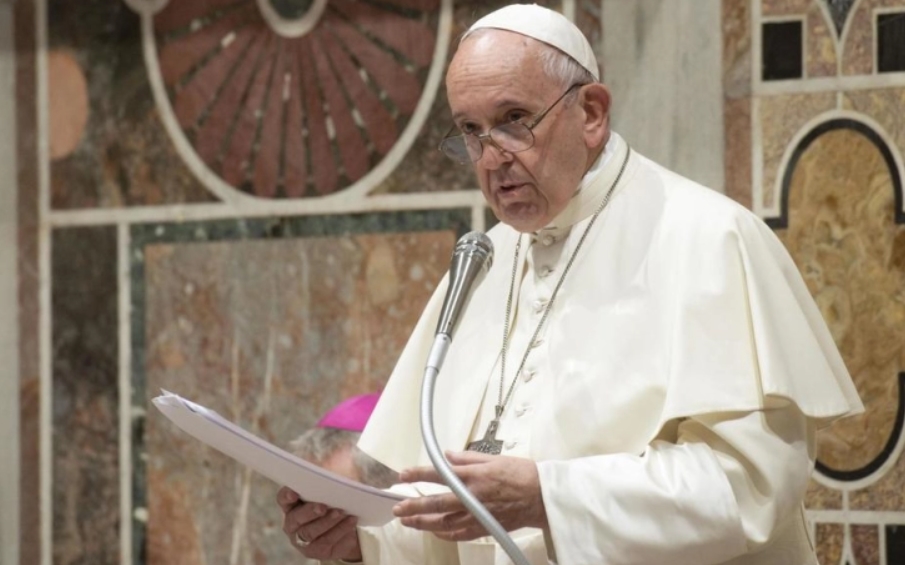 Папата денеска побара да се запрат нападите во Израел
