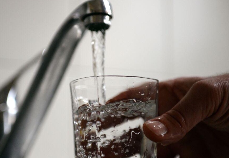НОВ ИЗВЕШТАЈ: Дали е квалитетна водата која ја пијат скопјани?